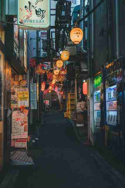 突发曝光：黑料网记录不雅现场，对比原视频发现猫腻